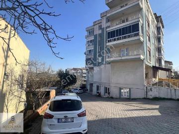 Ümmühan'da Satılık 2+1 Kapalı Mutfaklı Daire 80m²