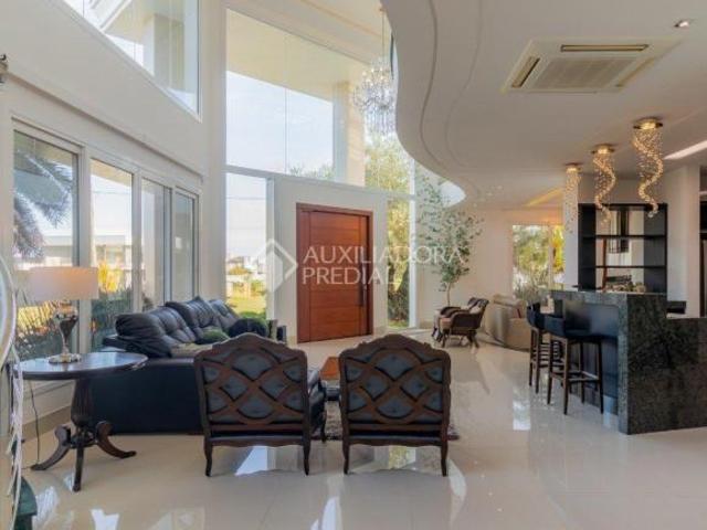 Uma casa para realizar um sonho no Condomínio Ocean Side