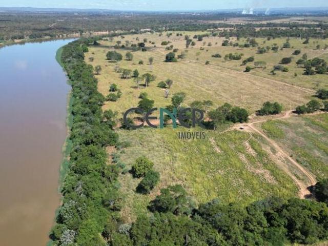 Uma das mais belas fazendas com 2.393 ha lavouras com pivô e pecuária POSSIBILIDADE DE FINANCIAMENTO