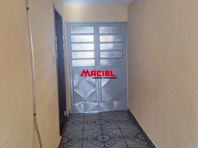Uma oportunidade imperdível no Jardim Santa Inês I! Excelente casa em uma das melhores localizações do bairro, ideal para quem busca conforto, praticidade e qualidade de vida