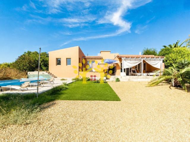Uma oportunidade rara perto de Tavira — Espaço, vistas para o mar e a vida com que sempre sonhou