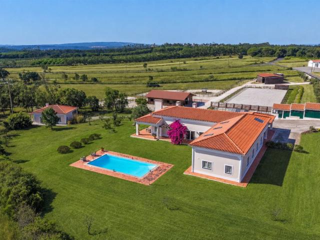 Uma Propriedade Equestre Exclusiva da Costa Oeste 260m² Óbidos Santa Maria