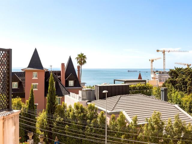 Uma residência atemporal em Monte Estoril 213m² Cascais e Estoril