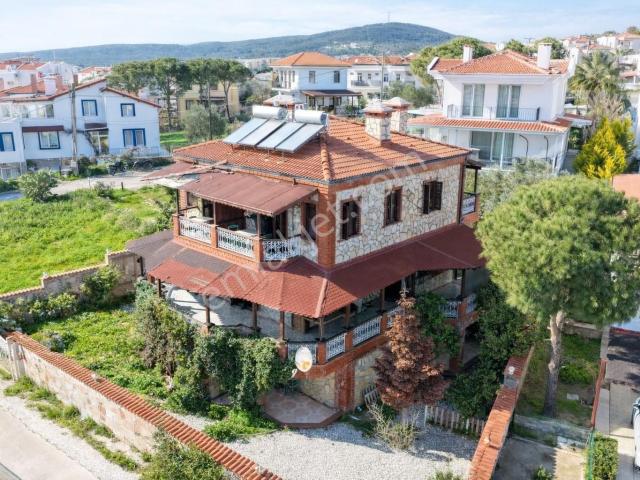 Umas Solutıon'dan Cunda'da | Denize 25m | 6+1 Tripleks Villa