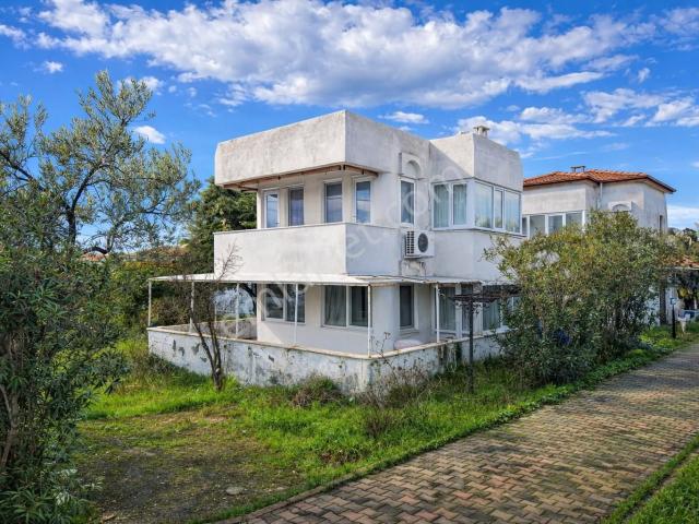 Umas Solutıon'dan Sahilkent'te Denize 100m 2+1 Dubleks Villa