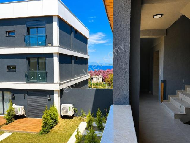 Umas Solution'dan Deniz Manzaralı 2+1 Daire