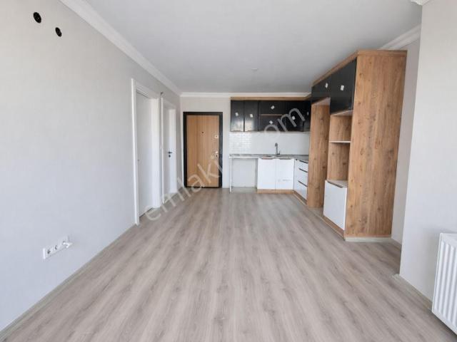 Umas Solutıon'dan Kapalı Otoparklı Güvenlikli 1+1 Sıfır Daire