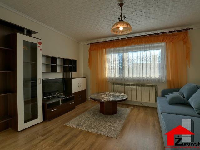 Umeblowane 2 pokojowe mieszkanie 55 m² z działką i pomieszczeniem gospodarczym