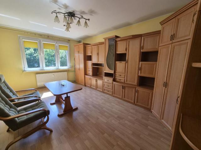 Umeblowane 3 pokoje z balkonem i CO!