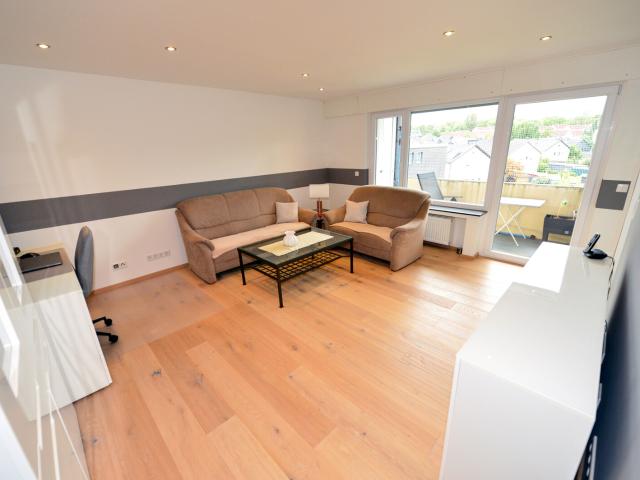 Umfassend modernisierte Eigentumswohnung mit Balkon, Aufzug und Garage in Dortmund Jungferntal