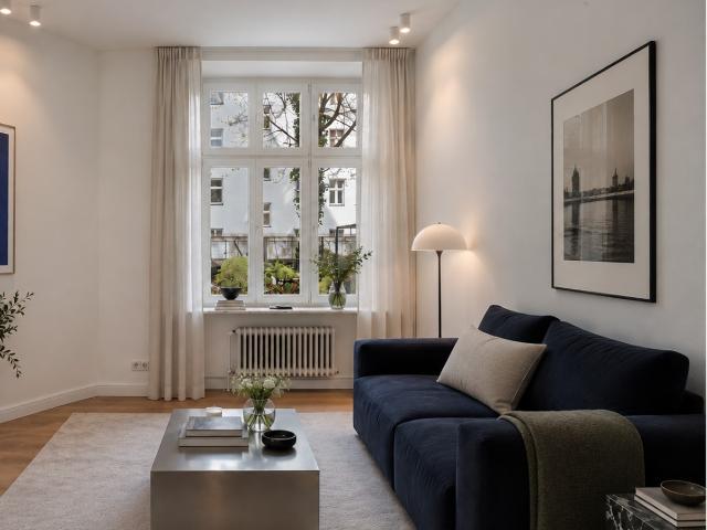 Commission Free · Fully Renovated · With Fitted Kitchen in the Heart of a vibrant Neighborhood