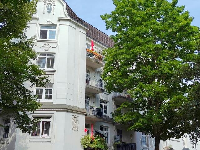 Umfassend renovierte Wohnung im Jugendstilgebäude, provisionsfrei