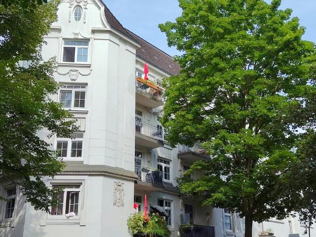 Umfassend renovierte Wohnung im Jugendstilgebäude, provisionsfrei