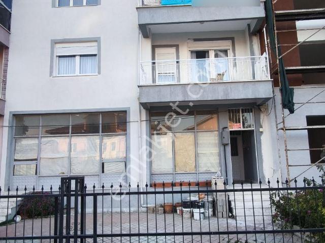 Ümit Emlak'tan Hayallerinizdeki Müstakil Ev 3+1 Merkezi Konumda