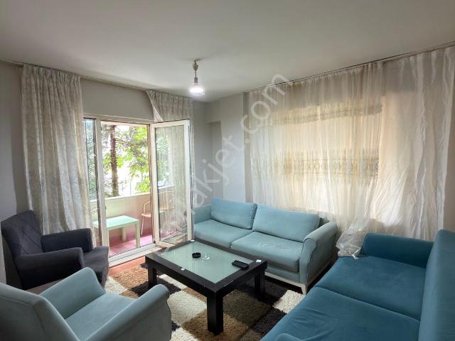 Ümraniye 2+1 Çift Balkonlu Ferah Daire