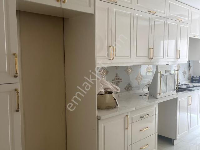 Ümraniye Tatlısu Satılık 6+2 Daire 1 Daire Fiyatına 2 Daire
