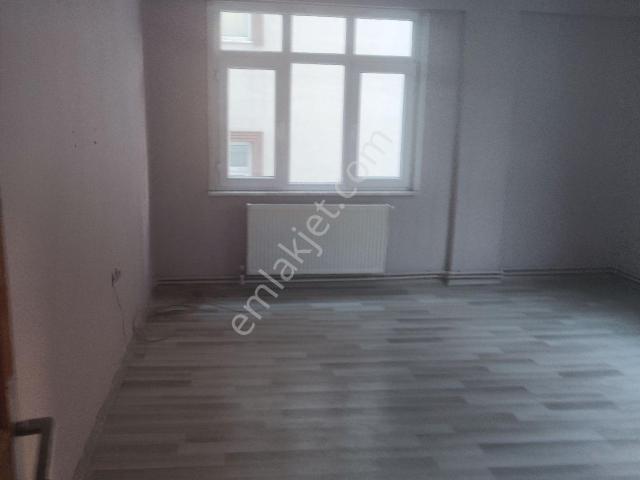 Ümraniye Tepeüstü Mah Fatih Sokakda Kiralık Daire