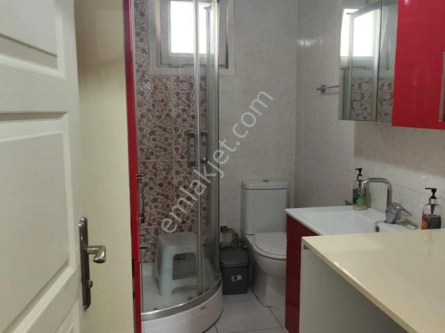 Ümraniye Yamanevler Mahallesi Metro Yürüme Mesafeli Yüksek Giriş 2+1 Eşyalı Kiralık Daire Ev