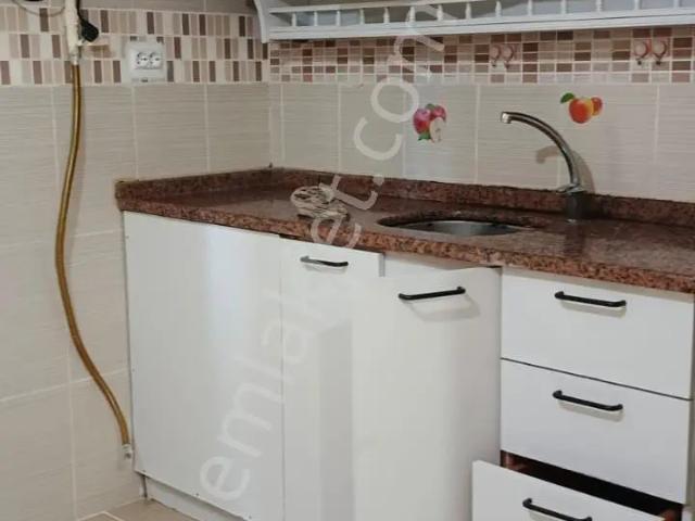 Ümraniye Ademyavuz Mahallesi Bahçe Katı 2+1 Metro Yürüme Mesafeli Kiralık