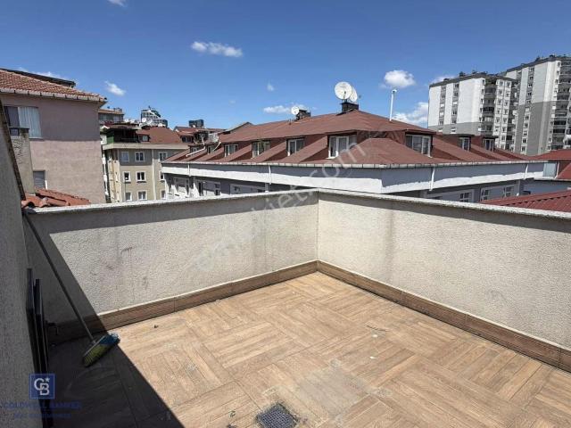Ümraniye Çakmak Mah 4+1 Kiralık Daire