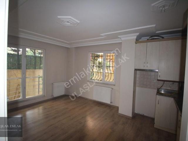 Ümraniye Çamlık Mah 2+1 85 M2 Kiralık Yüksek Giriş Katı Daire