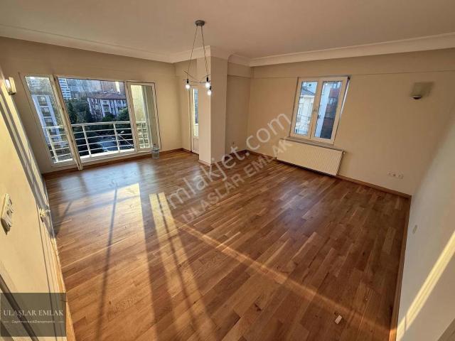 Ümraniye Çamlık Mah. 3+1 130 M2 Kiralık Arakat Ferah Daire