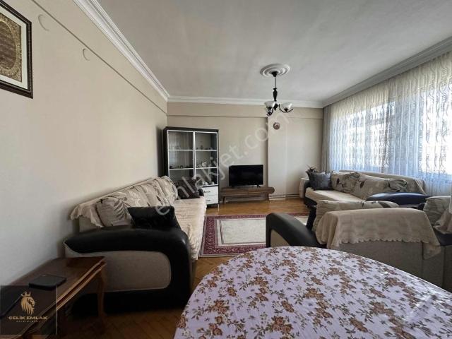 Ümraniye Çarşı'da Full Eşyalı, 90m² 2+1 Kiralık Daire
