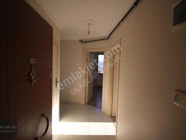 Ümraniye Armağanevler Mah 2+1 85 M2 Kiralık Arakat Daire