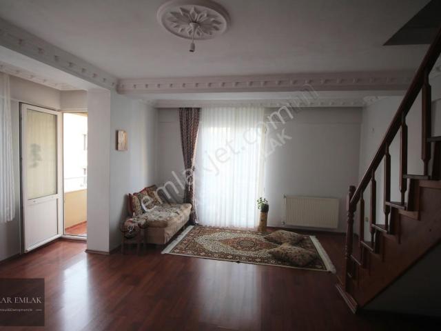 Ümraniye Armağanevler Mah 4+1 155 M2 Satılık Dublex