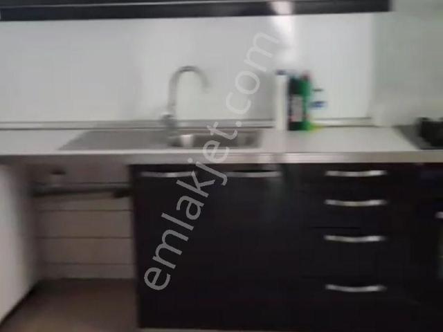 Ümraniye Armağanevler Mahallesi Harman Sokak 1.kat 3+1 140 Metre Kiralık Daire Ev