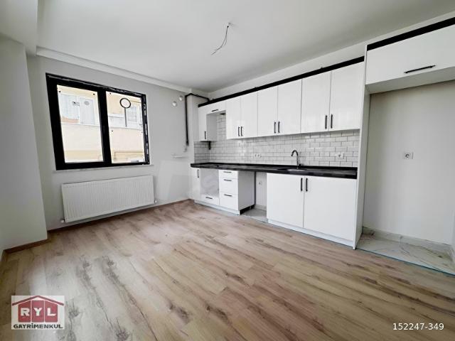 Ümraniye Atatürk Mahallesinde Kiralık 2+1 Daire