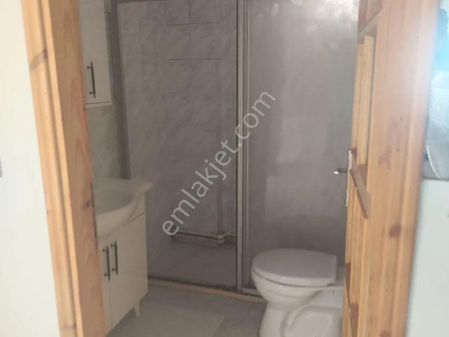 Ümraniye Cemil Meriç Mahallesinde Cayironu Caddesinde Kiralık Daire Ev