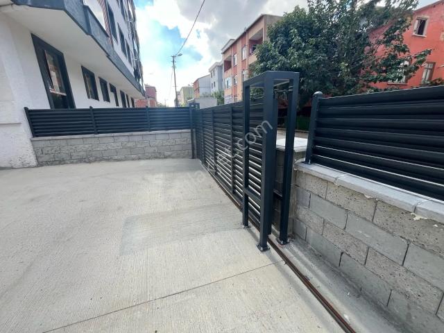 Ümraniye Esen Şehirde Lüks 3+1 Sıfır Daire Kiralık