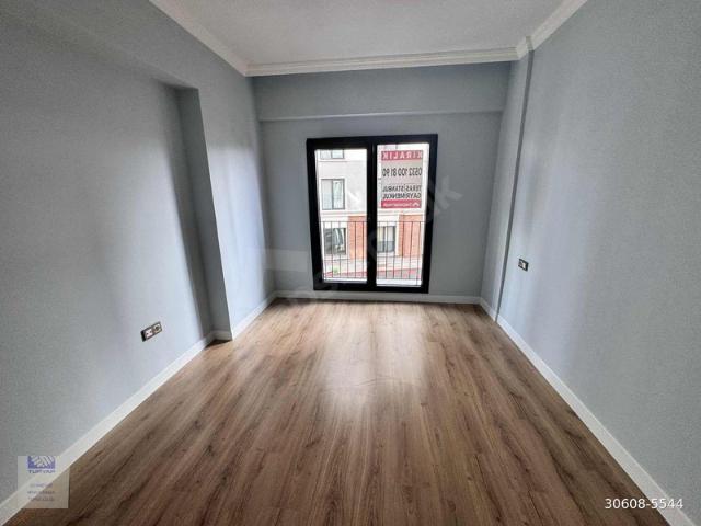 Ümraniye Hekimbaşı TOKİ Konutlarında 2+1 Ara Kat Kiralık Daire