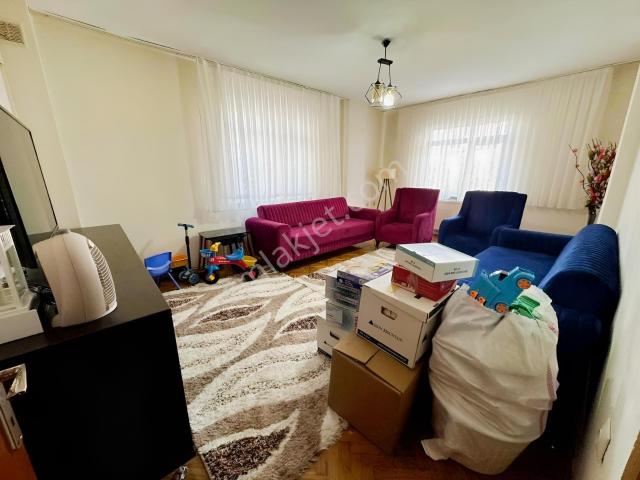 Ümraniye Huzur Metro 200 Mt Mesafede 2+1 Kiralık Daire