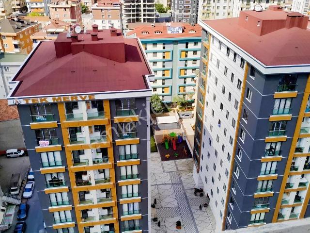 Ümraniye İnkılapta Metroya Yakın | 2+1 | 91 M²