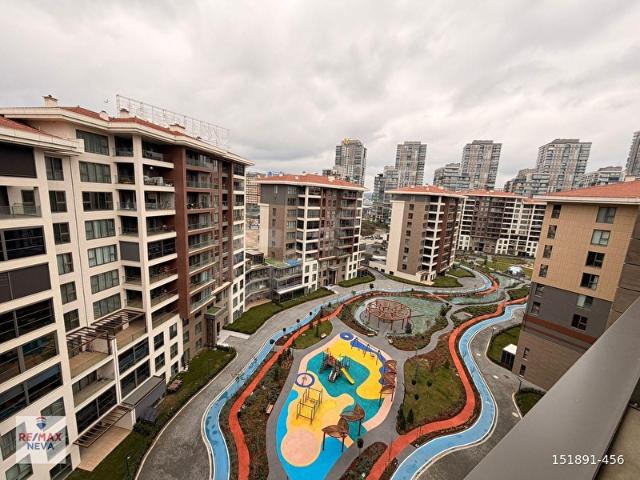 ÜMRANİYE LİMONLU BAHÇE KONAKLARI'NDA 3+1 SATILIK DAİRE