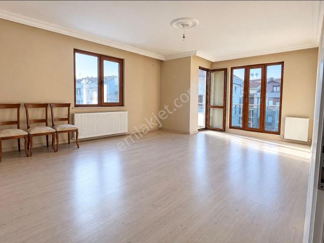 Ümraniye Merkez Belediye Yanı 4+1 Satılık Dublex Daire