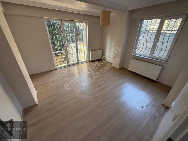 Ümraniye Site Mah 2+1 90 M2 Satılık Daire