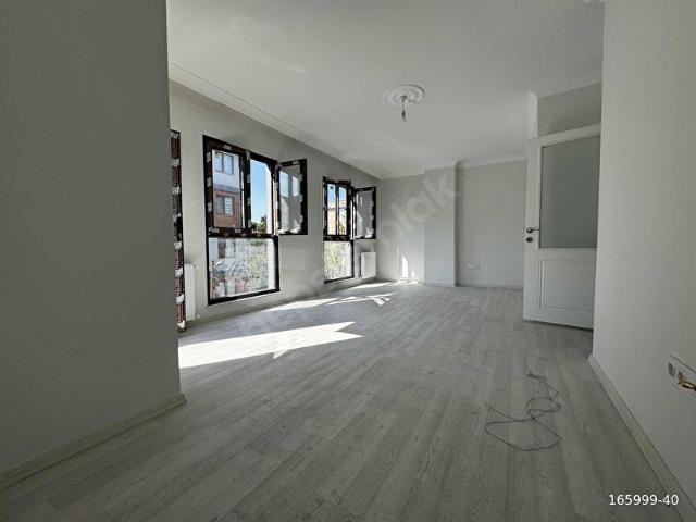 ÜMRANİYE CEMİL MERİÇ MAH.DE 2+1 GENİŞ KULLANIŞLI SIFIR DAİRE