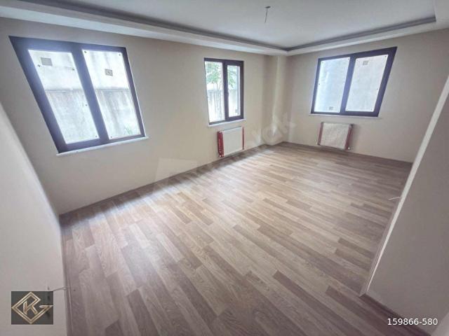 ÜMRANİYE SATILIK DAİRE 2+1 K. MUTFAK SIFIR YAPI METRO 10 DK!