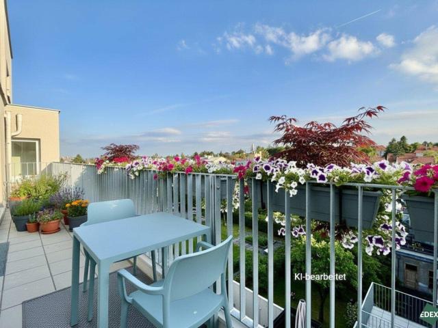 UMS ECK 51 – Charmante 3 Zimmer Wohnung mit Terrasse