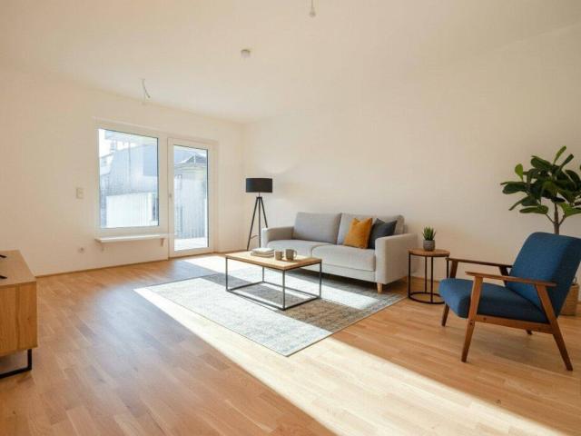 UMS ECK 51 – Sonnige 3 Zimmer Wohnung mit Balkon
