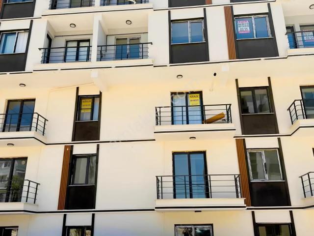 Umut Emlaktan Merkezi Konumda Sıfır Eşyalı 1+1 Kiralık Daire