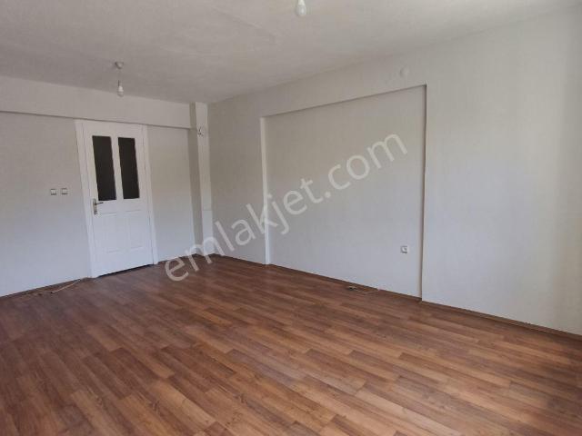 Umut 3 Sitesi'nde Kiralık 2+1 Daire