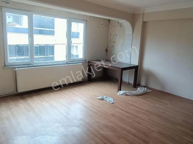 Umurbey De 3+1 Kiralık Daire