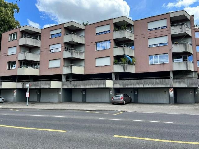 Un 2.5pcs à louer à Bienne / Ein 2.5 ZWG in Biel zu vermieten !