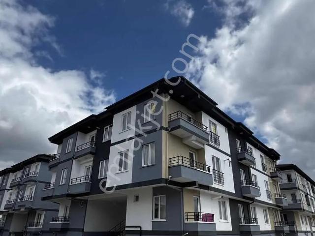 Ünıversıte Cıvarı Eşyalı Satılık 1 + 1