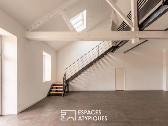 Un ancien chai réhabilité en loft XXL 184m² Savennières