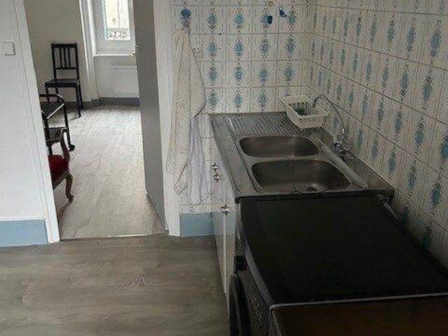 Un appartement T2 meublé centre village
